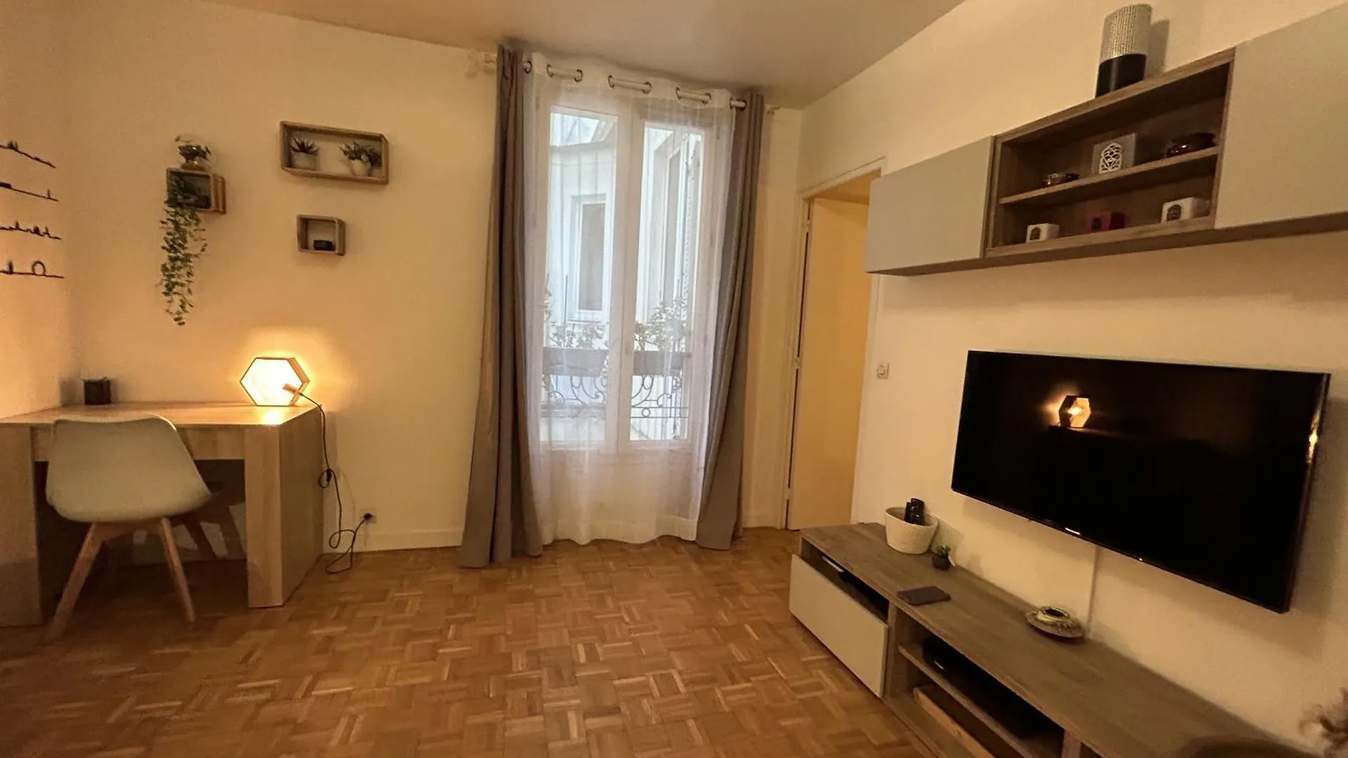 Cosy 1 Bdr Near Champs-Elysees Opera Paris